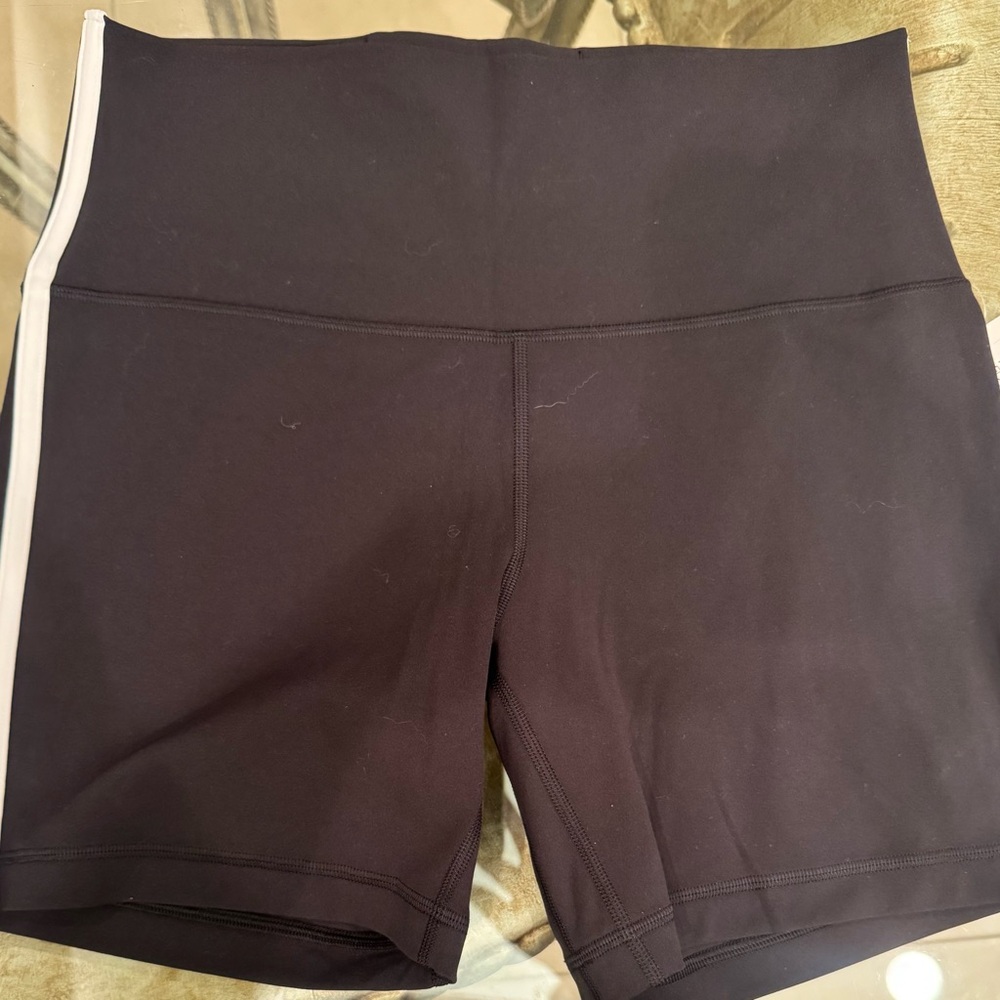 Lululemon Align side-stripe shorts 6”Women's Black High-Waisted Shorts